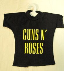 Малка тениска сувенир на Guns N`Roses