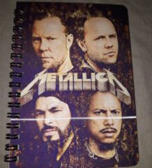 Тетрадка, тефтерче на Metallica с бандата