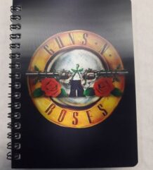 Тетрадка на рок бандата Guns N' Roses