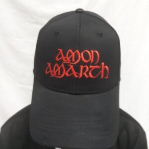 Качествена черна шапка с козирка Amon Amarth с червена 3D бродерия