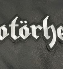 Метъл нашивка Motorhead бродирана в сиво за гръб на яке