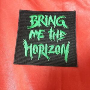 Метъл нашивка Bring Me the Horizon Logo зелена бродерия на черен фон