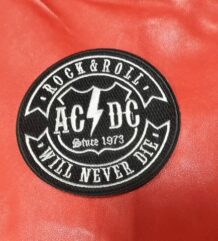 Кръгла рок нашивка AC/DC Rock & Roll Will Never Die черна бродерия