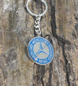 Ключодържател с емблемата на Мерцедес - Hover Image