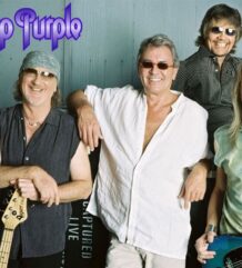 Малък постер на Deep Purple с бандата