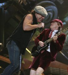 Малък плакат на AC/DC (Angus and Brian)