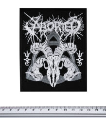Бродирана метъл нашивка Aborted Goat Skull в сребристо и черно