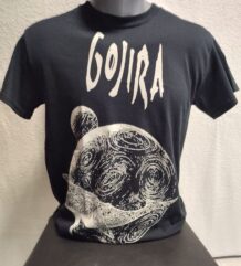 Тениска на групата Gojira с летящ кит