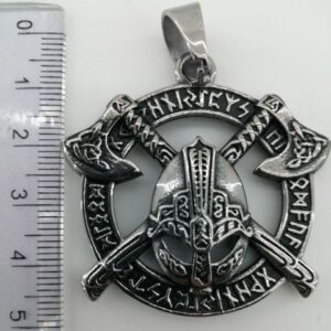 Медальон Викингски шлем с кръстосани брадви от медицинска стомана