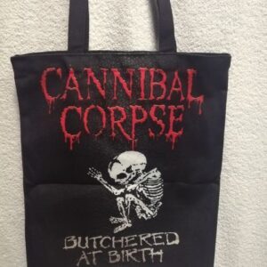 Черна текстилна чанта Cannibal Corpse с бял скелет и червено лого
