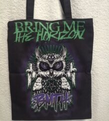 Черна текстилна чанта Bring Me The Horizon с илюстрация на бухал и зелен надпис