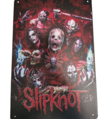 Метална табела Slipknot с маските на групата в агресивен червен дизайн