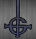 Бродирана метъл нашивка Ghost Logo с лилав Grucifix символ