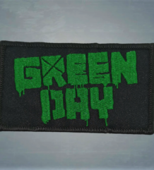 Официална бродирана пънк нашивка Green Day с лого в зелено