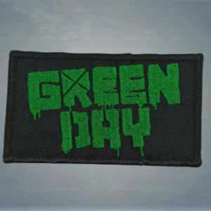 Официална бродирана пънк нашивка Green Day с лого в зелено
