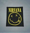Бродирана гръндж нашивка Nirvana с жълто Smiley лого на черен фон