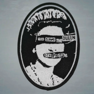 Черно-бяла бродирана пънк нашивка Sex Pistols God Save The Queen