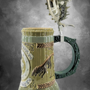 Масивна халба с капак Game of Thrones