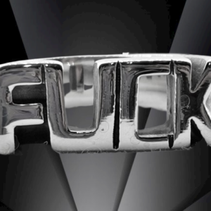 Мъжки рокерски пръстен от медицинска стомана Fuck - Hover Image