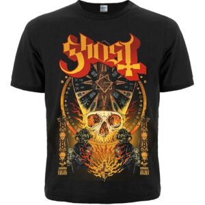 Предна част на черна метъл тениска Ghost BC с масивна щампа на череп и златни орнаменти.