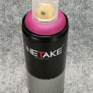Флакон спрей боя за графити Onetake с тъмнофуксия пръстен и жълта дюза