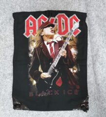 Мешка на AC/DC на супер цена - 10 лева
