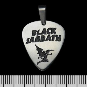 Висулка за врат перце на Black Sabbath