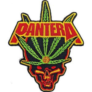 Лицензирана метъл нашивка Pantera с червено лого, череп и конопено листо