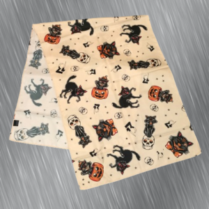 Дамски шал с Helloween акценти - Hover Image