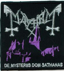 Оригинална бродирана метъл нашивка Mayhem – De Mysteriis Dom Sathanas с лилава катедрала