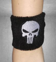The Punisher еластичен накитник за ръка