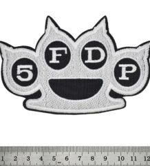 Метъл нашивка Five Finger Death Punch Brass Knuckles бяла бродерия