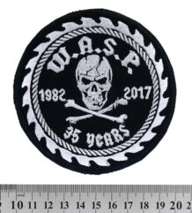 Рок нашивка W.A.S.P. Logo & Circular Saw с червена бродерия на диск