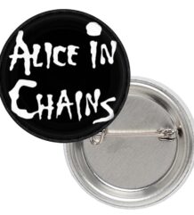 Значка на Alice in Chains с логото в бяло