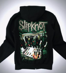 Гръб на черен мъжки суичер с цип и качулка Slipknot с голяма цветна щампа на членовете на групата