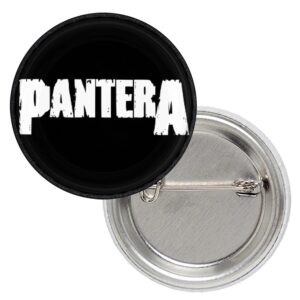 Значка на Pantera с бялия надпис