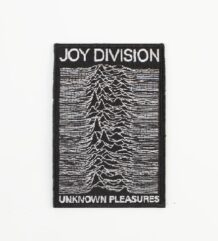 Рок нашивка Joy Division Unknown Pleasures с бяла бродерия върху черен фон