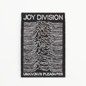 Рок нашивка Joy Division Unknown Pleasures с бяла бродерия върху черен фон