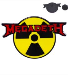 Пин на Megadeth със знака на радиацията