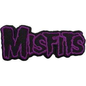 Пънк нашивка Misfits Purple Logo с лилава бродерия върху черен фон