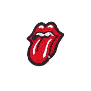 Рок нашивка The Rolling Stones Tongue Logo с червена бродерия върху черен фон