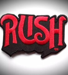 Бродирана червена рок нашивка на RUSH върху черен фон