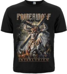Предна част на черна музикална тениска Powerwolf Interludium с вълк на кръст