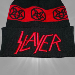 Зимна мъжка шапка Slayer с пентаграми и помпон - Hover Image