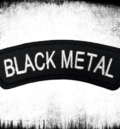 Бродирана метъл нашивка Black Metal с бял надпис
