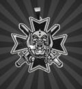 Рокерски медальон на Motörhead с кръст