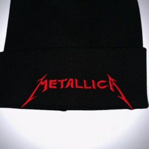 Мъжка зимна шапка Metallica с червена 3D бродерия - Hover Image