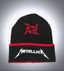 Черна зимна мъжка шапка Metallica с бяла бродерия и червен кант