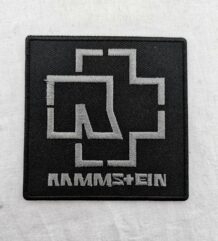Метъл нашивка Rammstein Silver Logo сребриста бродерия на черен фон