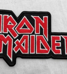 Рок нашивка Iron Maiden Logo червена бродерия с бял кант
